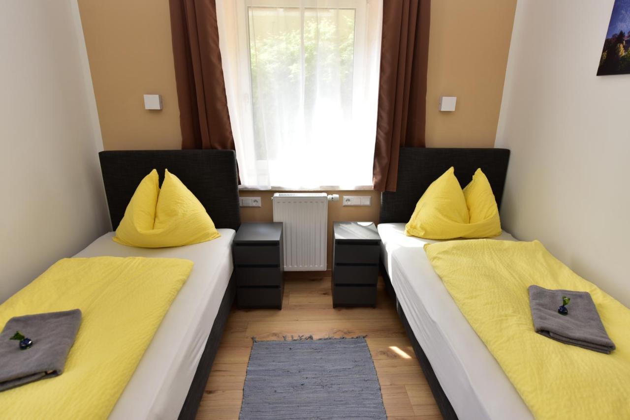 Ferienwohnungen und Zimmer Yassi Spielberg Bei Knittelfeld Exterior foto