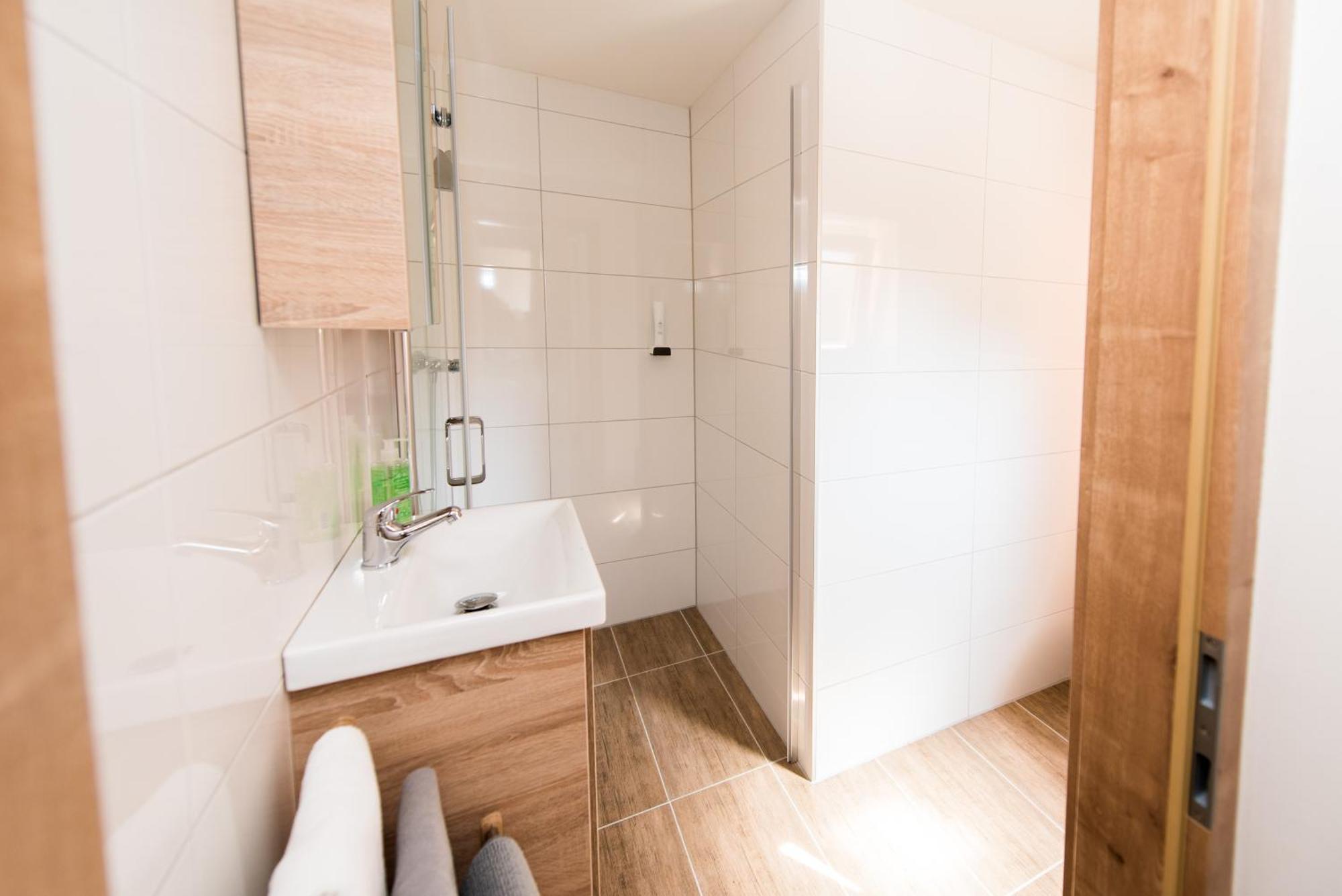 Ferienwohnungen und Zimmer Yassi Spielberg Bei Knittelfeld Exterior foto
